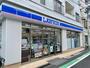 コンビニ　ファミリーマート佐野久下目黒店（コンビニ）まで177m