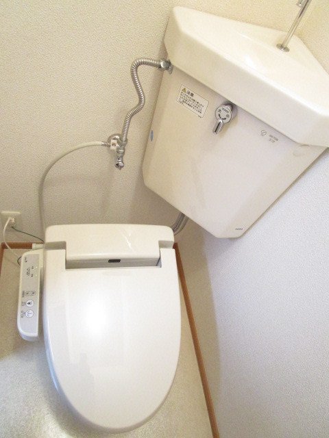 トイレ　シャワートイレ