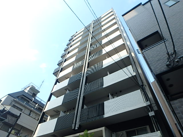 東京都板橋区本町（マンション）の賃貸物件の外観