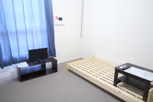 その他　写真は別号室のものです。