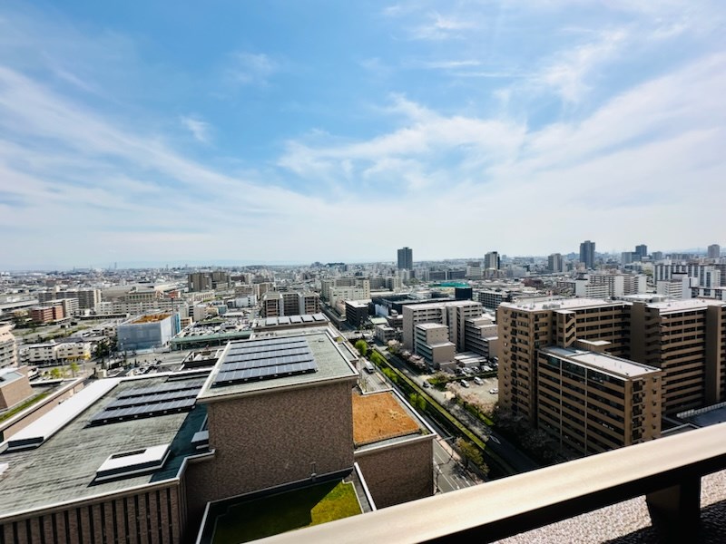 【西宮市高松町のマンションの眺望】