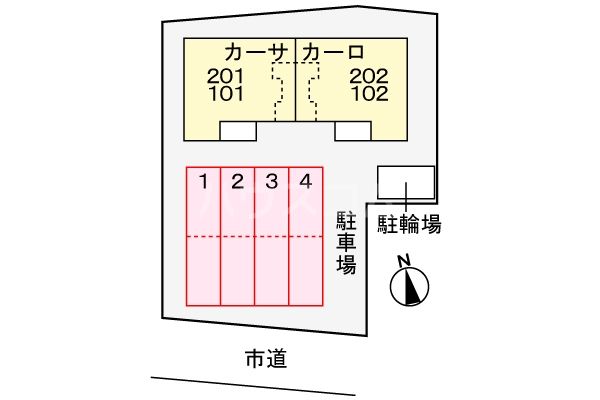 【カーサ　カーロの駐車場】