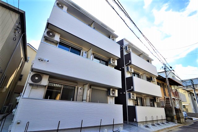 建物外観　お問合せはシティホーム海田センター　082-821-2227