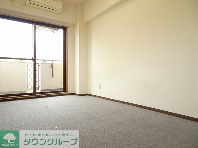 居室・リビング　タウンハウジング調布店まで♪