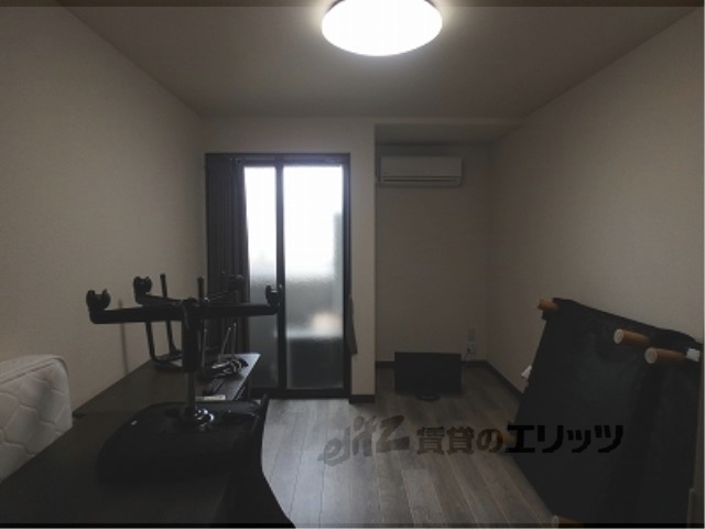 居室・リビング　洋室