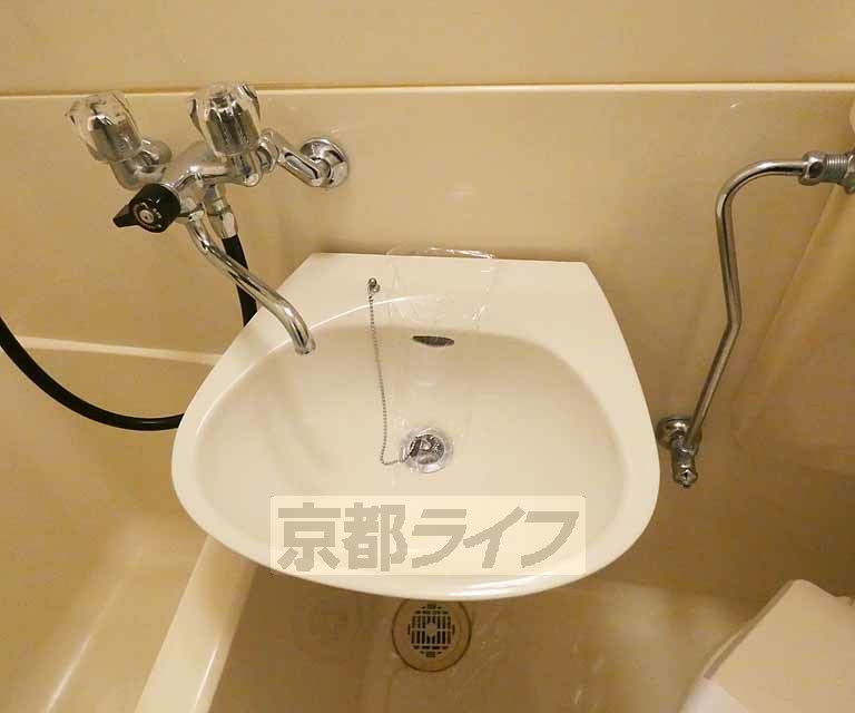 【京都市下京区粉川町のマンションの洗面設備】