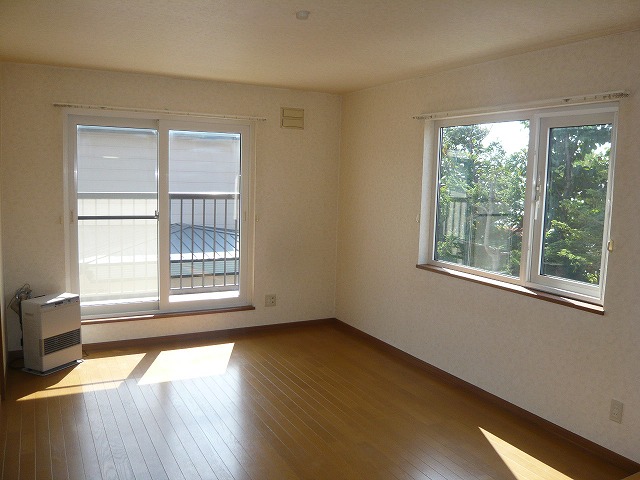 居室・リビング　居間