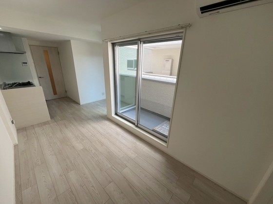 居室・リビング　※別部屋の写真です