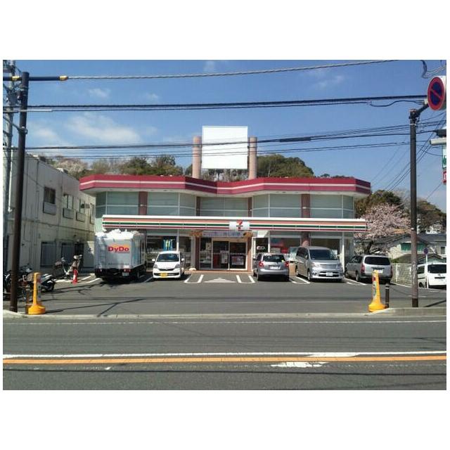 コンビニ　セブンイレブン藤沢4丁目店（コンビニ）まで379m