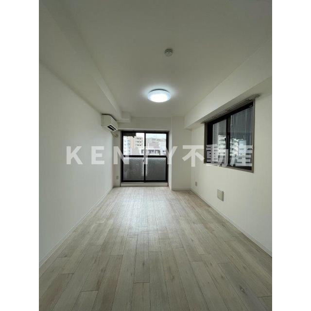 居室・リビング　居間です