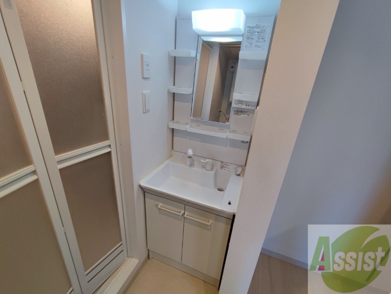 洗面設備　シャンプードレッサーで身支度もラクラクです！