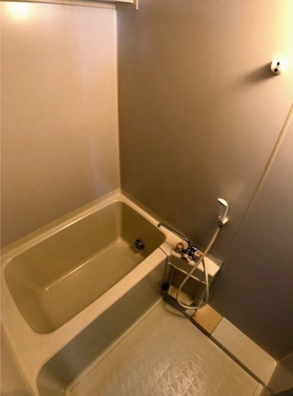 バス・シャワールーム　図面と現状に相違がある場合には現状を優先