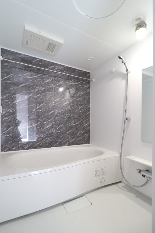 バス・シャワールーム　図面と現状に相違がある場合には現状を優先