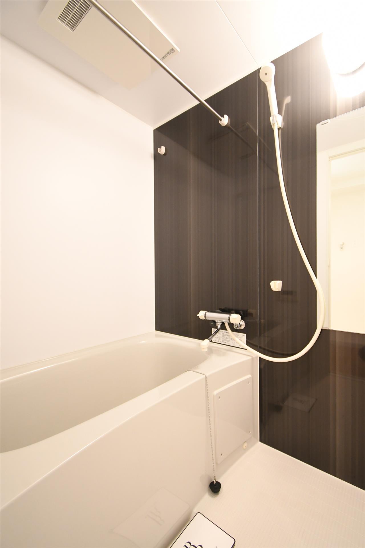 バス・シャワールーム　浴室