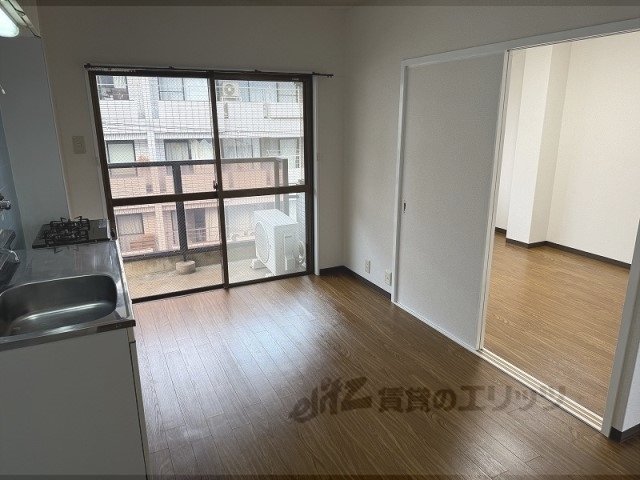 居室・リビング　リビング