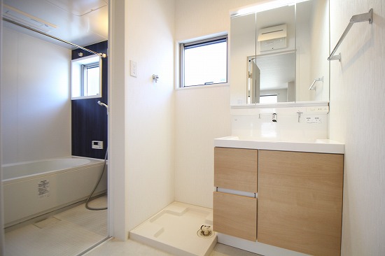 洗面設備　類似部屋写真