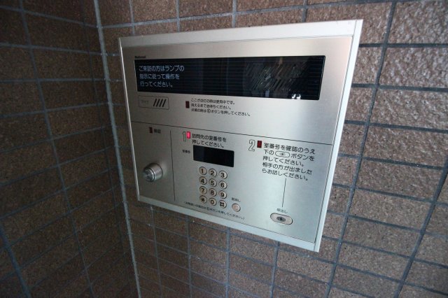 エントランス　玄関