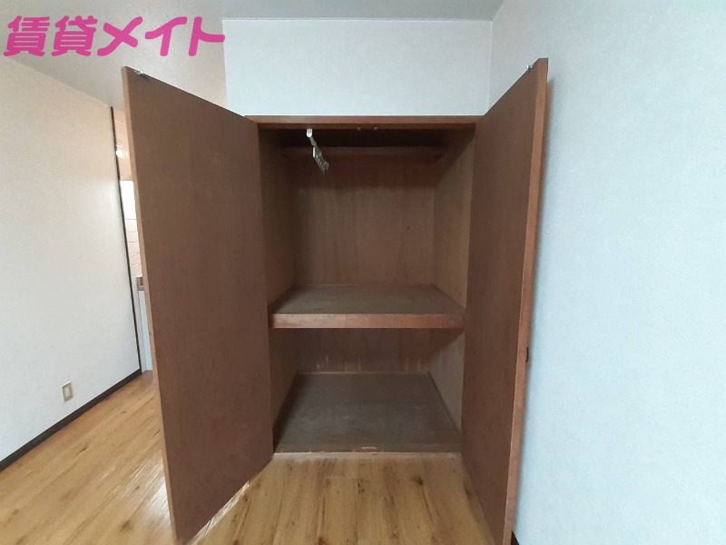 収納　別部屋参考写真です