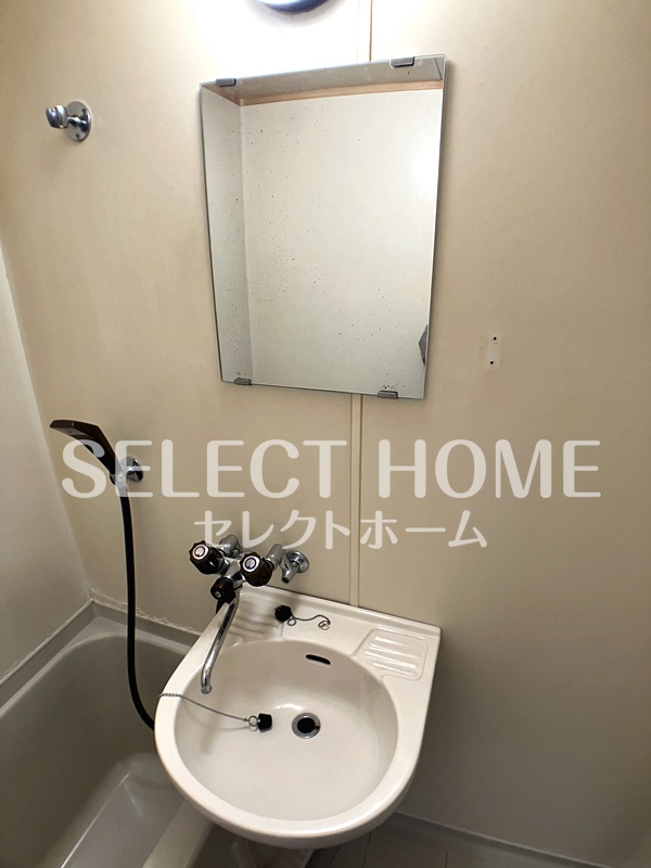 洗面設備　洗面所です