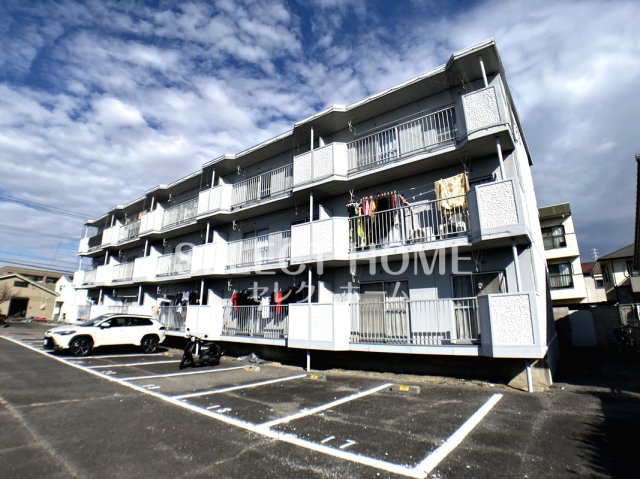 建物外観　外観は落ち着いています