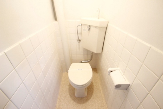 トイレ　※別部屋の写真です