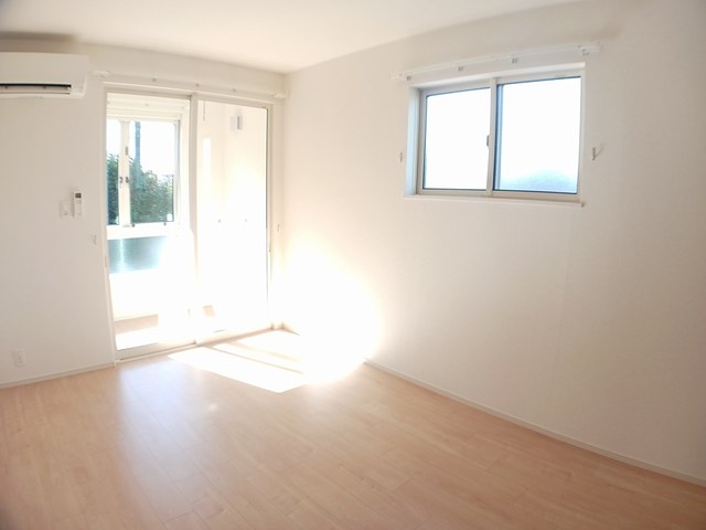 イーストフェアリー_内装_0