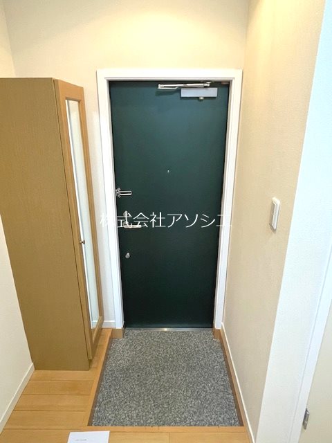 玄関　※写真は同間取り別部屋のイメージになります。