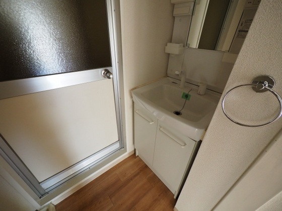 洗面設備　※別部屋の写真です