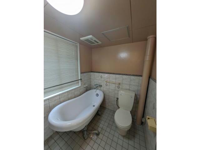 バス・シャワールーム　お風呂で日々の疲れを落としましょう