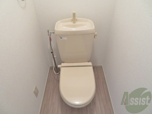 トイレ　トイレは個別になっているのでゆっくりと使えますね。