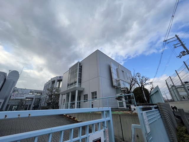 高校・高専　大阪府立天王寺高校（高校・高専）まで437m