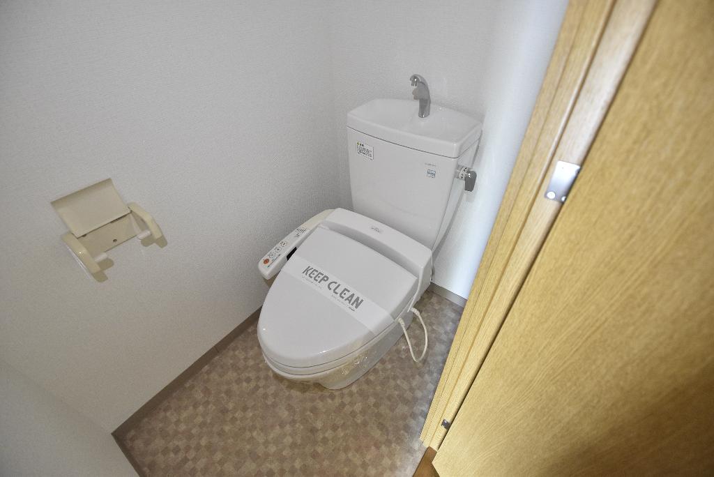 トイレ　シャワー付トイレ