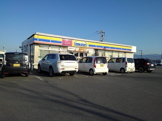 コンビニ　ミニストップ大刀洗下高橋店（コンビニ）まで650m