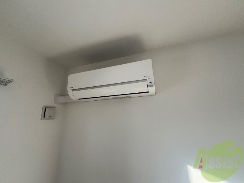 その他設備　エアコン付きで快適なリビングです！欠かせませんね。