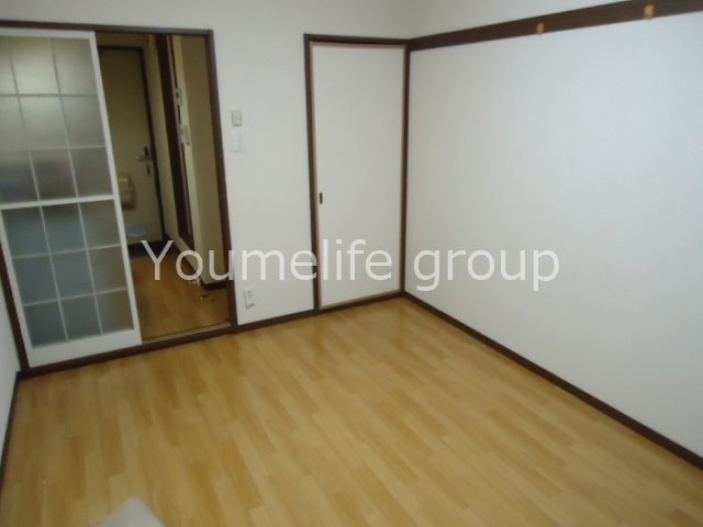 居室・リビング　別部屋参考写真