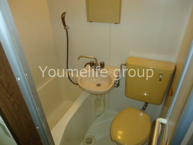 バス・シャワールーム　別部屋参考写真