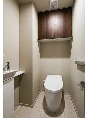 トイレ　トイレもきれいです