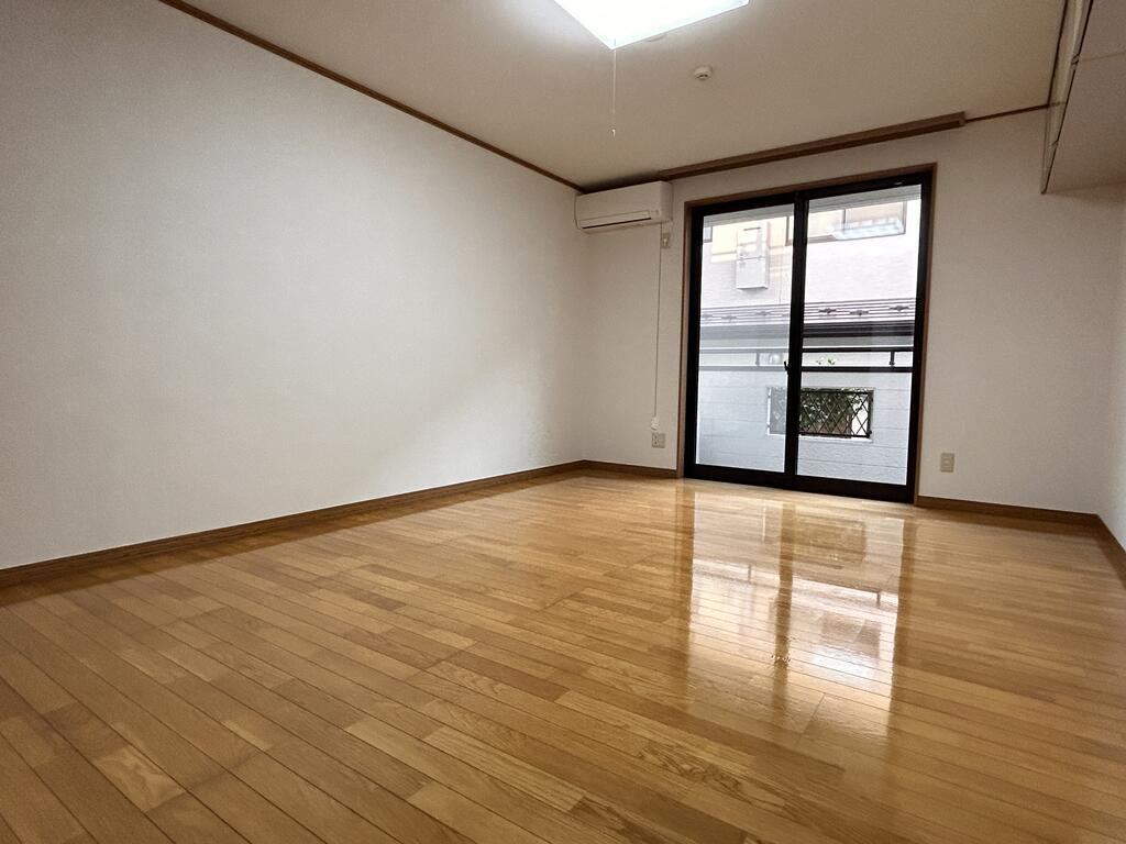 居室・リビング　※画像は別部屋（同間取り）の参考画像となります