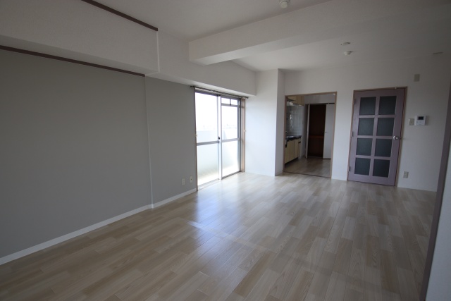 居室・リビング　別部屋の写真です。※現状優先