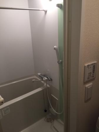 バス・シャワールーム　浴室