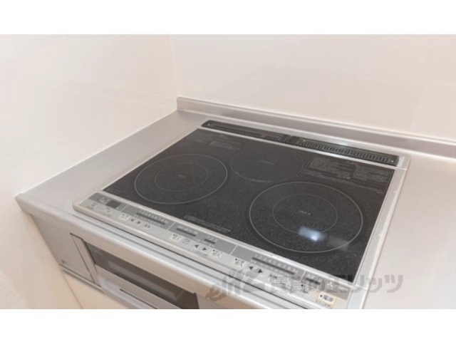 キッチン　同タイプのお部屋の写真です