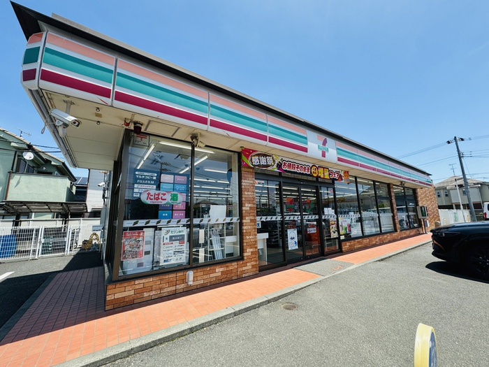 コンビニ　セブンイレブン 茅ケ崎円蔵（コンビニ）まで392m