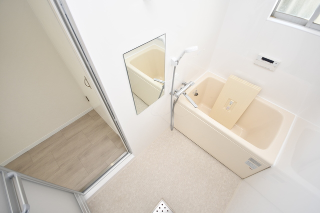 バス・シャワールーム　お風呂