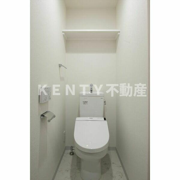 トイレ　清潔感のあるトイレです