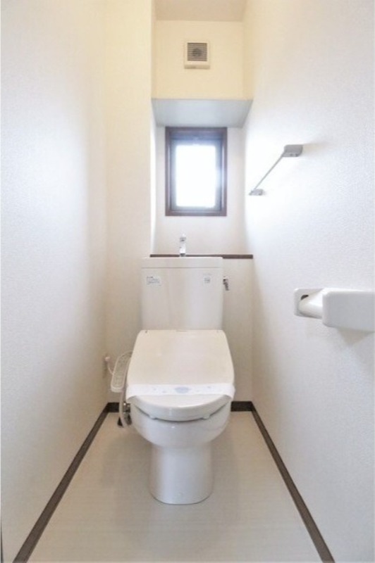 トイレ　図面と現状に相違がある場合には現状を優先