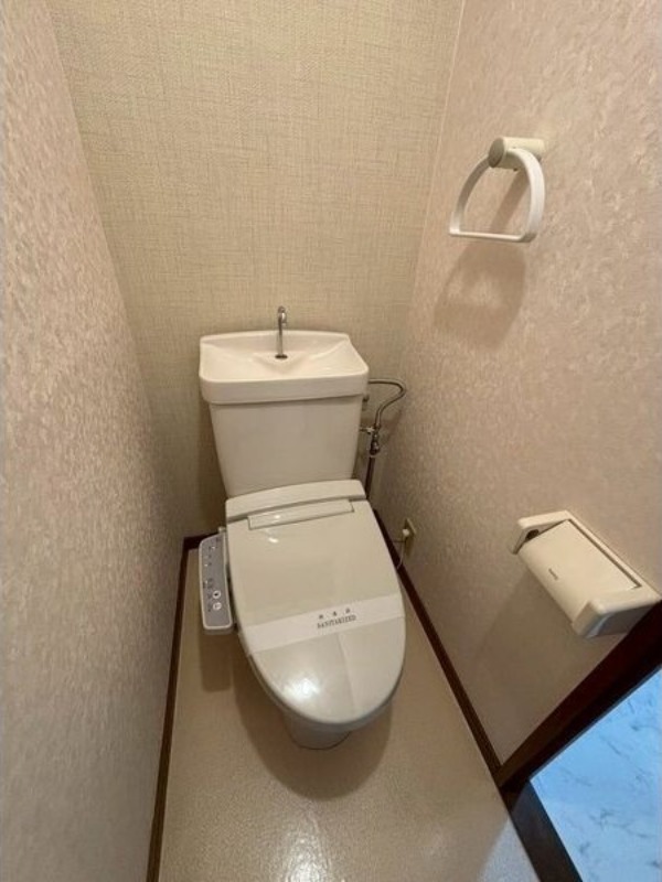 トイレ　図面と現状に相違がある場合には現状を優先