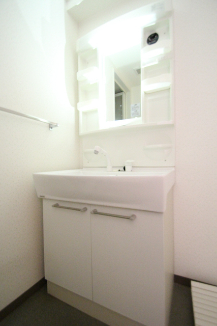 洗面設備　※別室の参考写真の為、現況優先です。