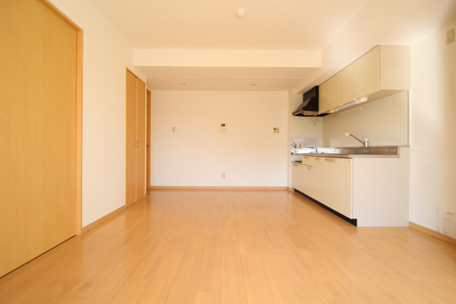 居室・リビング　※別室の参考写真の為、現況優先です。