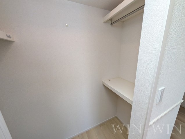 収納　イメージ（同施工会社同一モデルの写真です）