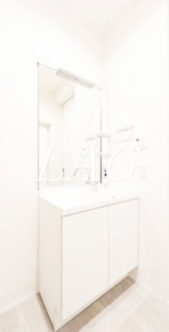 洗面設備　独立洗面台です。